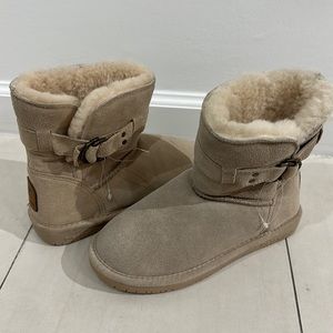 Bearpaw winter boots size 6 tan